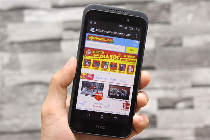 Điện thoại HTC Desire 320