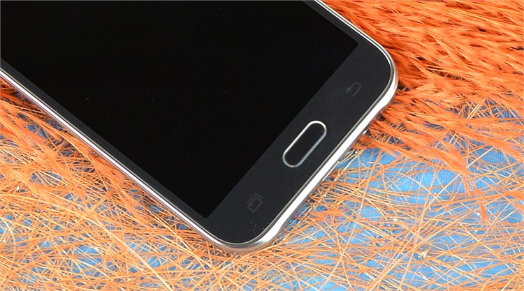 Điện thoại Samsung Galaxy E5