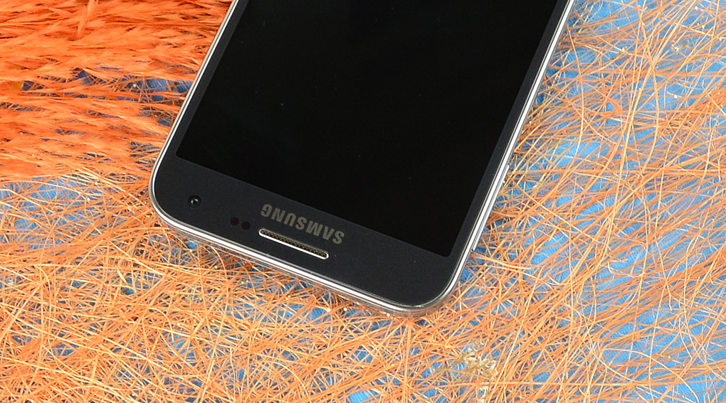 Điện thoại Samsung Galaxy E5