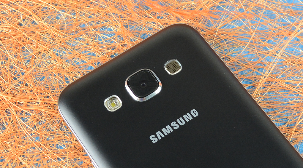 Điện thoại Samsung Galaxy E5