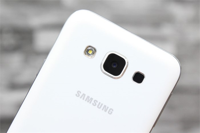Điện thoại Samsung Galaxy E5
