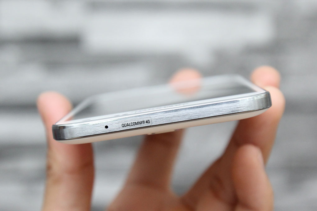 Điện thoại Samsung Galaxy E5