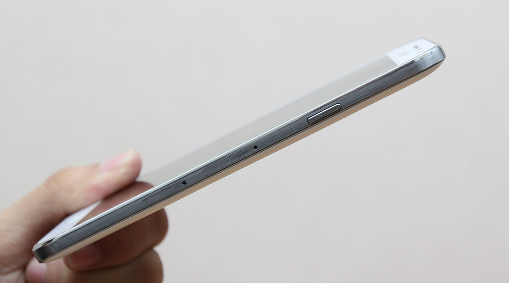 Điện thoại Samsung Galaxy E5