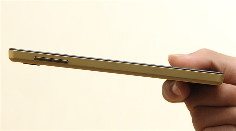 Điện thoại Q-Smart QS558