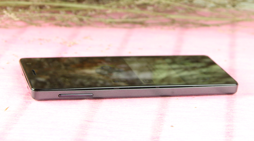 Điện thoại Q-Smart QS558
