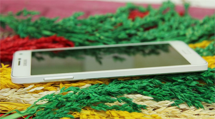 Điện thoại Samsung Galaxy A7