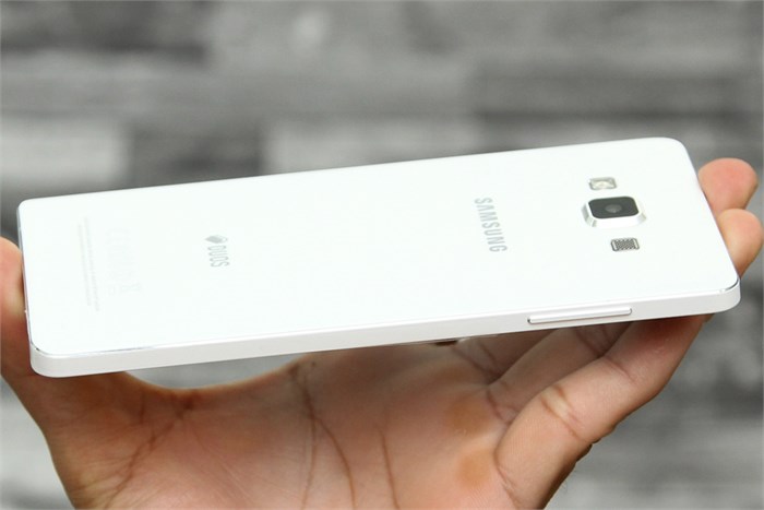 Điện thoại Samsung Galaxy A7