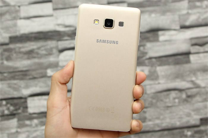 Điện thoại Samsung Galaxy A7
