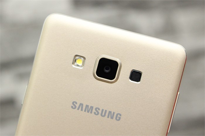 Điện thoại Samsung Galaxy A7