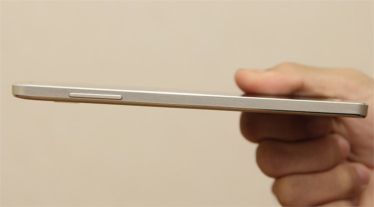 Điện thoại Samsung Galaxy A7