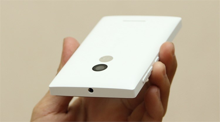 Điện thoại Microsoft Lumia 435