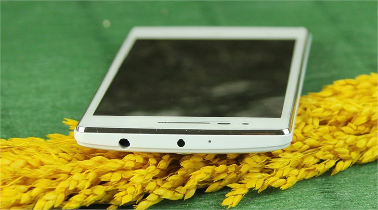 Điện thoại OPPO Mirror 3