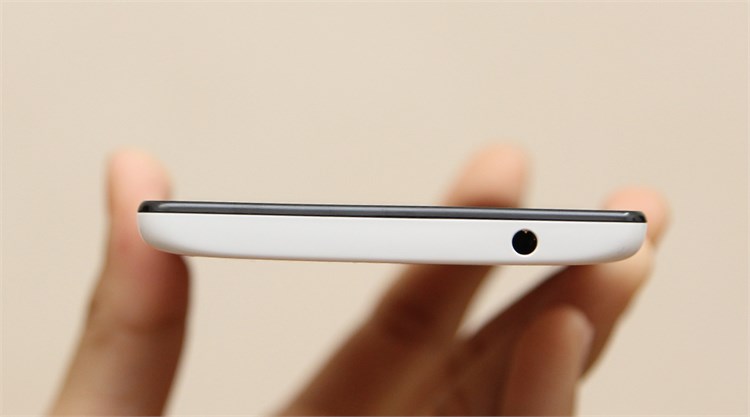 Điện thoại Q-Smart QS550T