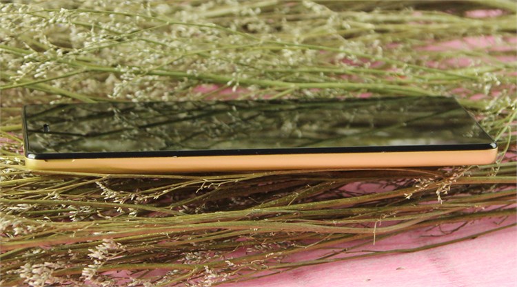 Điện thoại Q-Smart QS550T