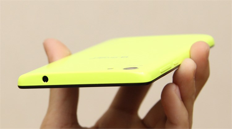 Điện thoại Q-Smart QS550T