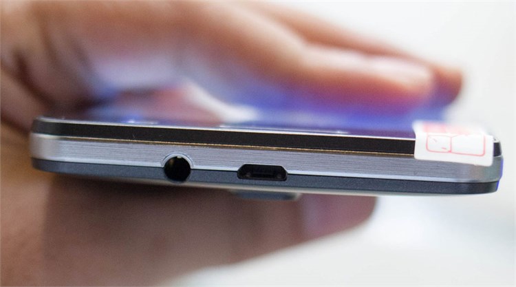 Điện thoại Bavapen B518