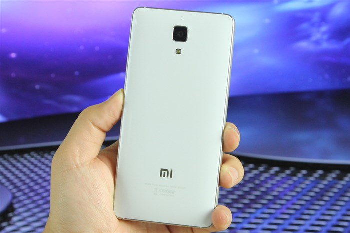 Điện thoại Xiaomi Mi 4