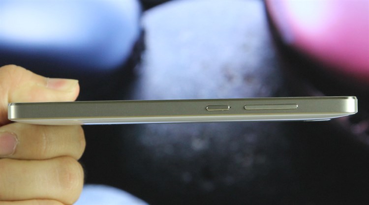 Điện thoại Xiaomi Mi 4