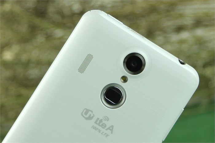 Điện thoại Pantech Vega Secret Up A900L