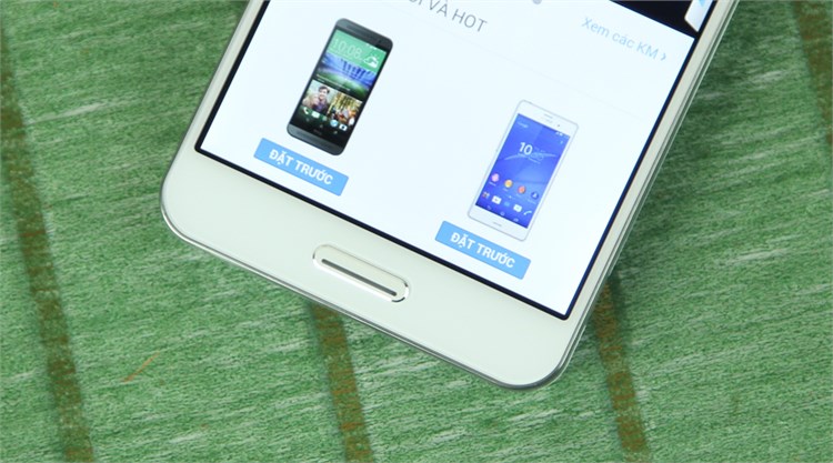 Điện thoại Pantech Vega Secret Up A900L