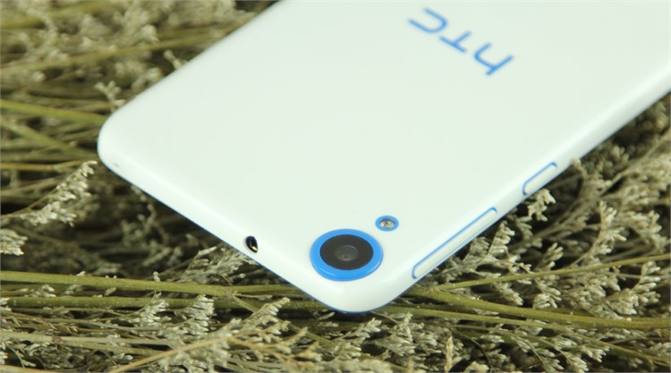 Điện thoại HTC Desire 820Q