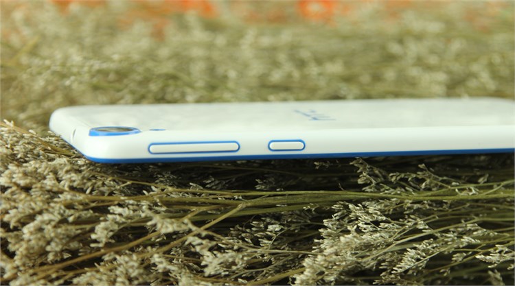 Điện thoại HTC Desire 820Q