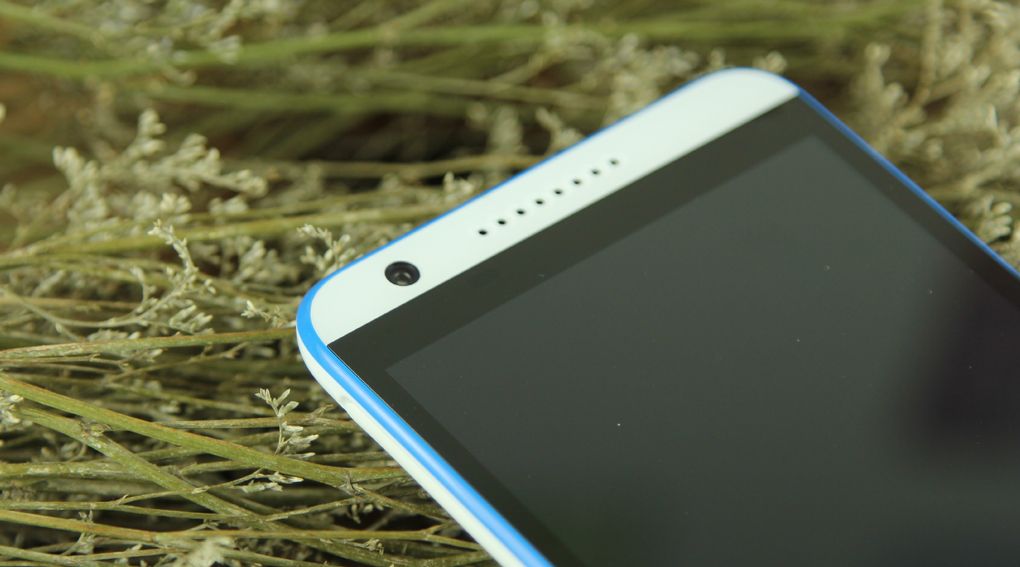 Điện thoại HTC Desire 820Q