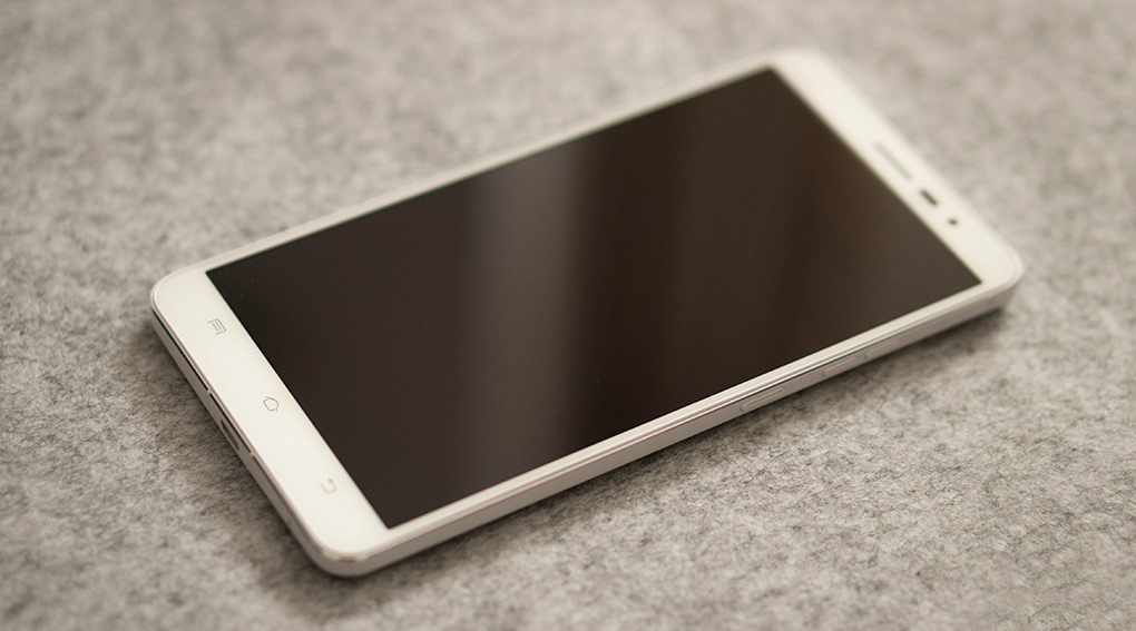 Điện thoại Vivo Xplay 3S