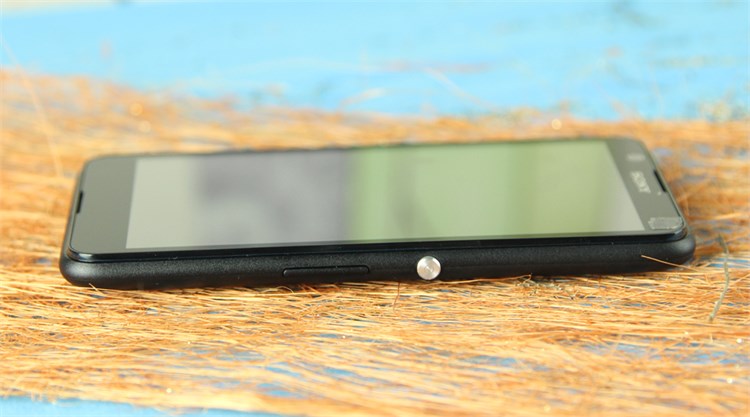 Điện thoại SONY XPERIA E4 DUAL Màu Đen