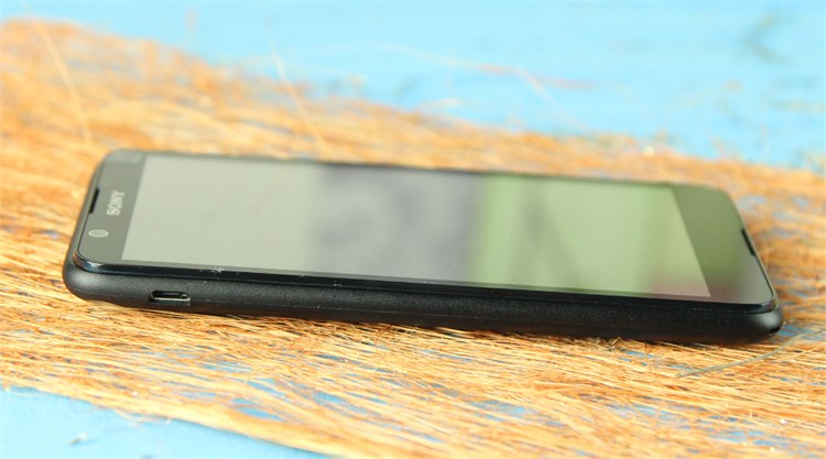 Điện thoại SONY XPERIA E4 DUAL Màu Đen