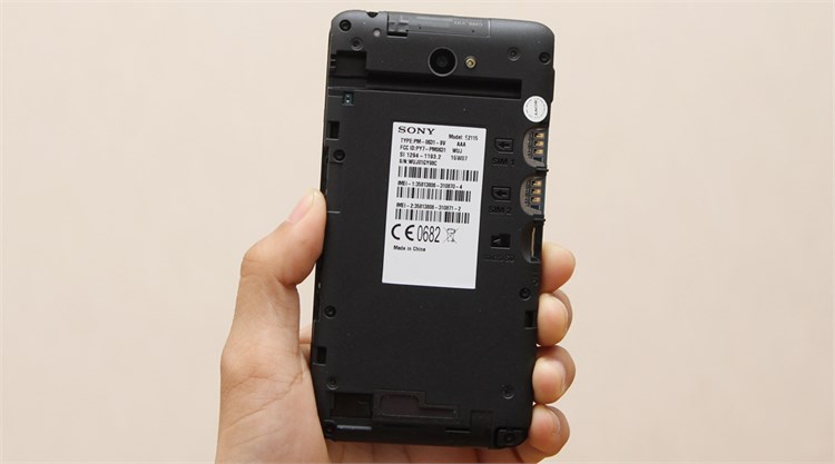 Điện thoại SONY XPERIA E4 DUAL Màu Trắng