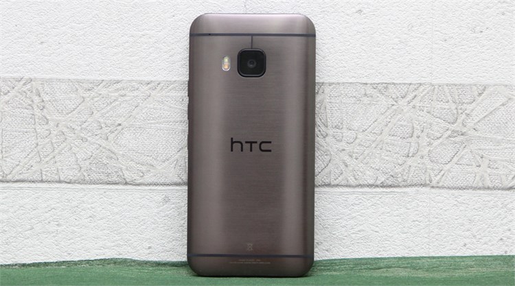 Điện thoại HTC One M9