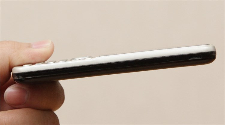 Điện thoại Samsung Yucca