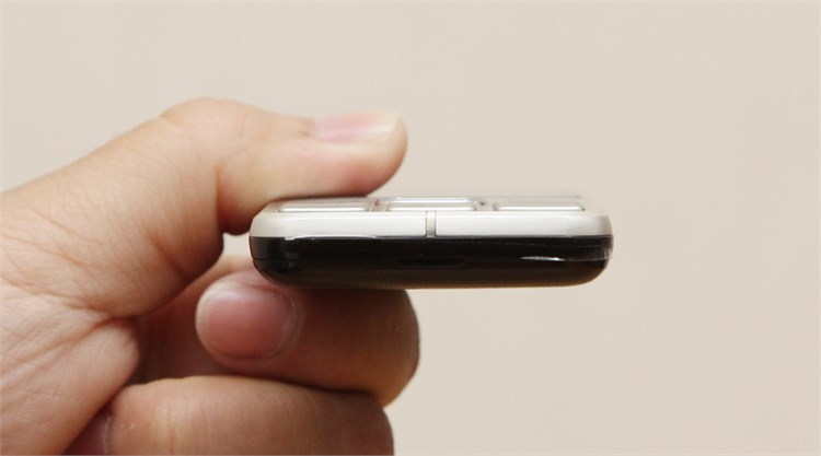 Điện thoại Samsung Yucca