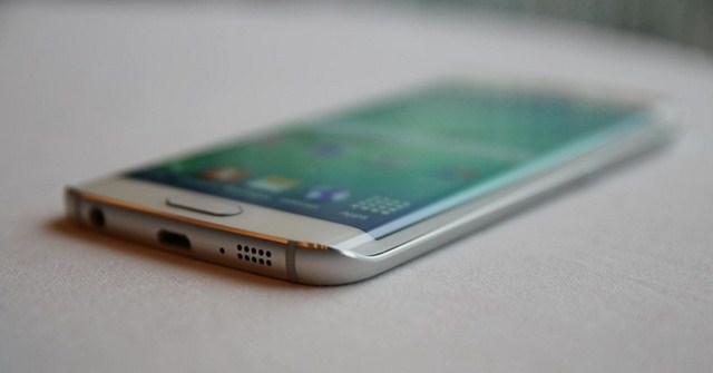 Thiết kế điện thoại Samsung Galaxy S6 Edge