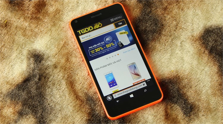 Điện thoại Microsoft Lumia 640