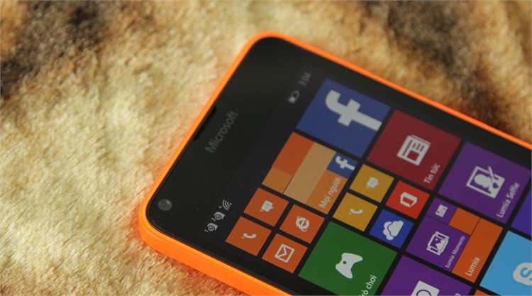 Điện thoại Microsoft Lumia 640