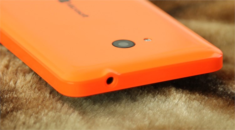 Điện thoại Microsoft Lumia 640