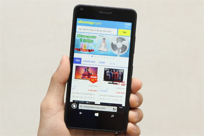 Điện thoại Microsoft Lumia 640