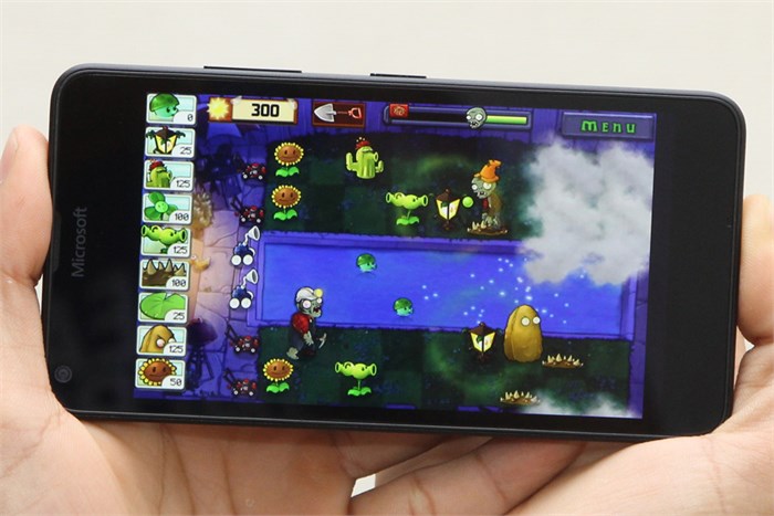 Điện thoại Microsoft Lumia 640