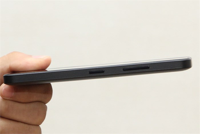 Điện thoại Microsoft Lumia 640