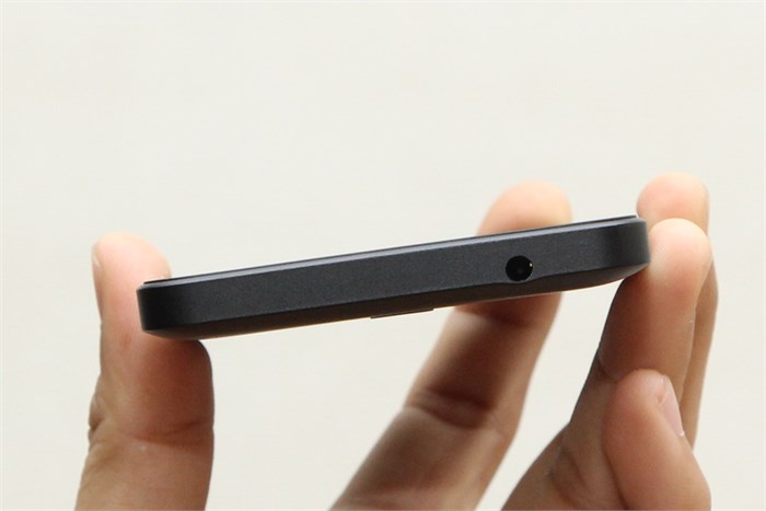 Điện thoại Microsoft Lumia 640