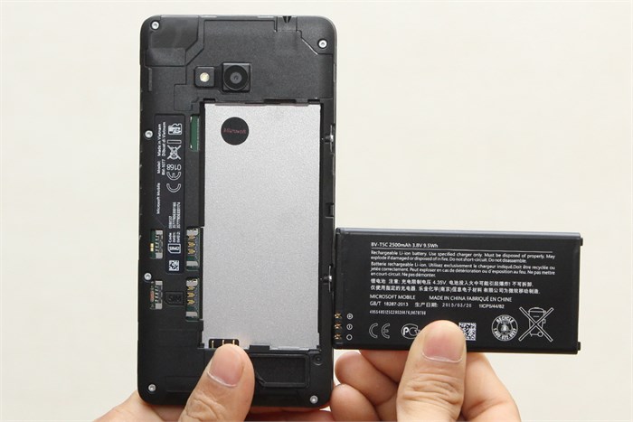 Điện thoại Microsoft Lumia 640