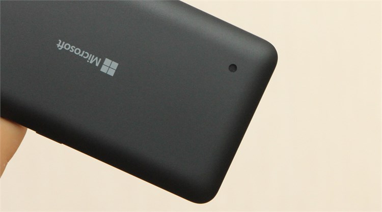 Điện thoại Microsoft Lumia 640