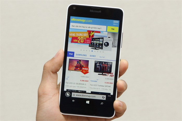 Điện thoại Microsoft Lumia 640