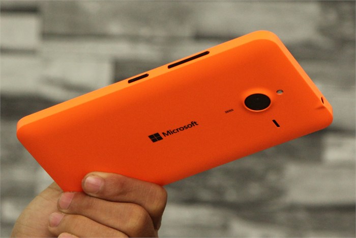 Điện thoại Microsoft Lumia 640 XL