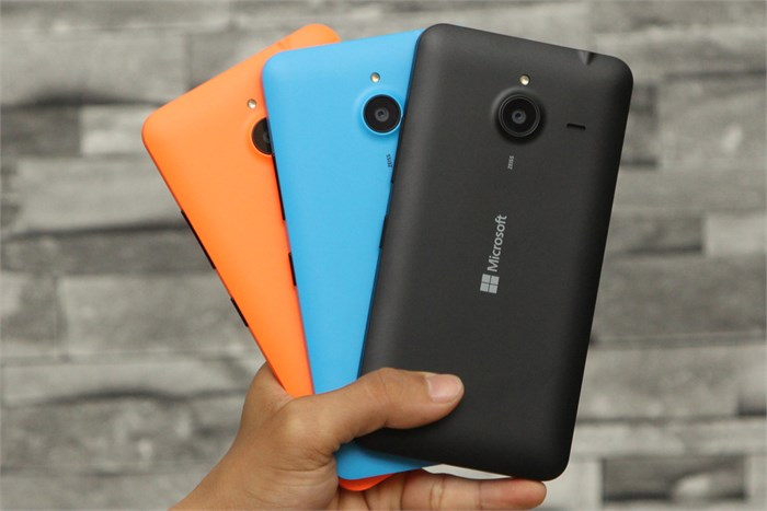 Điện thoại Microsoft Lumia 640 XL