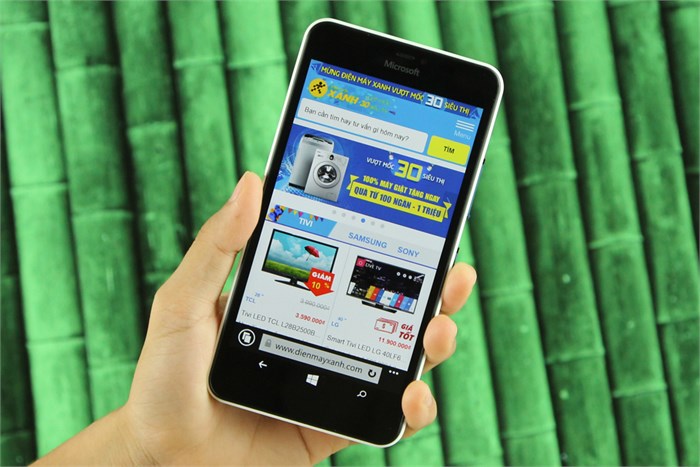 Điện thoại Microsoft Lumia 640 XL