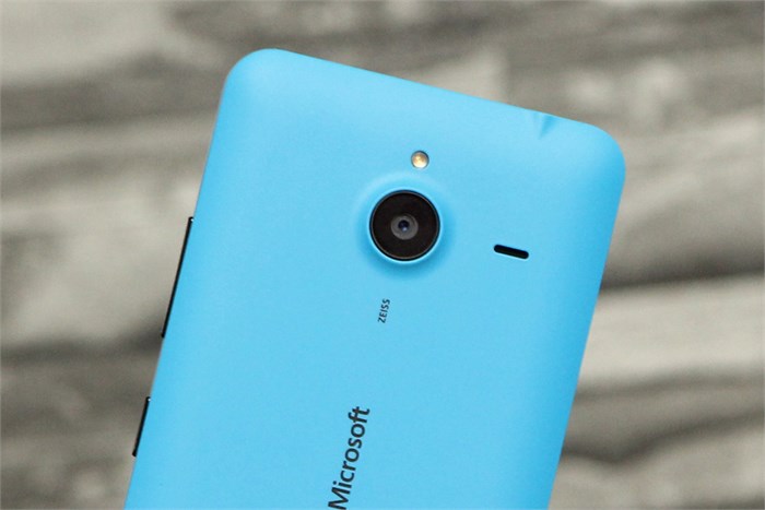 Điện thoại Microsoft Lumia 640 XL