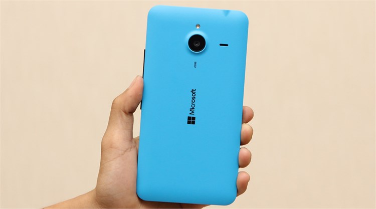 Điện thoại Microsoft Lumia 640 XL